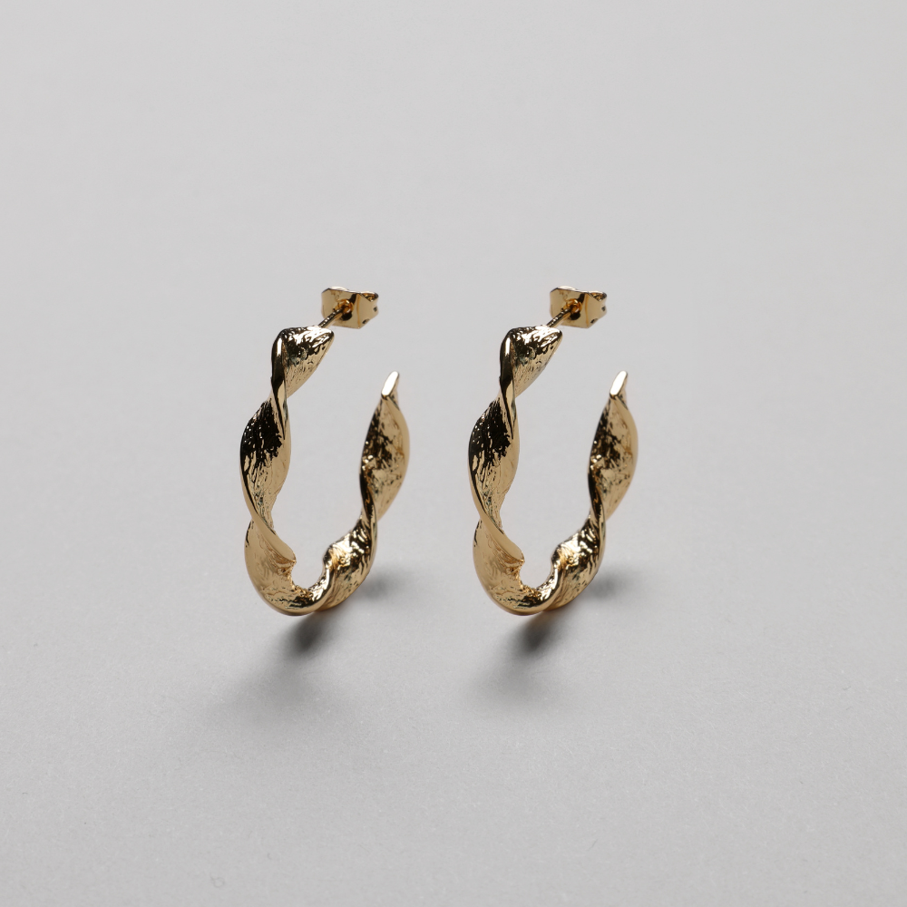 Bornholm Twisted Hoop, 18K Goldplated, Ø30MM